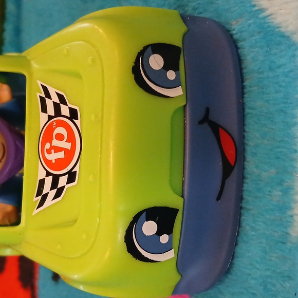 Fisher price little people #2 race car driver - Picture 8 of 8